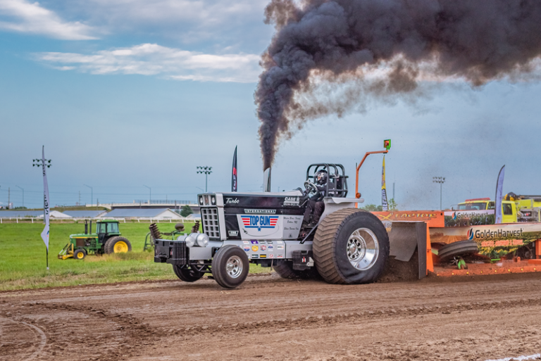 Nebraska Bush Pullers Platte County Fair